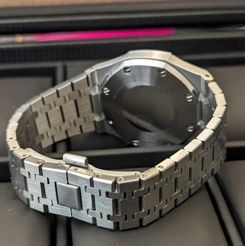 SEIKOAK CHRONO BLACK - Liam Poedagar