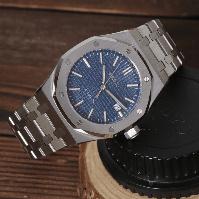 SEIKOAK NAVY - Liam Poedagar