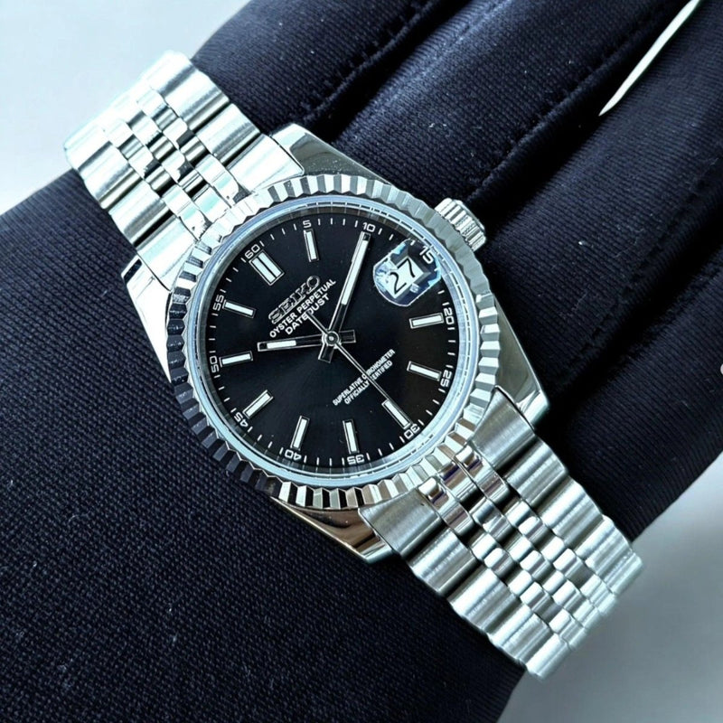 SEIKOJUST BLACK - Liam Poedagar